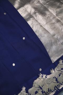 Pure Mango Banarasi Handloom Saree – Navy Blue