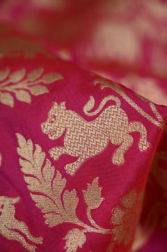 Rani Katan Opada Banarasi Saree