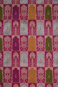 Rani Katan Alfi Opada Banarasi Saree